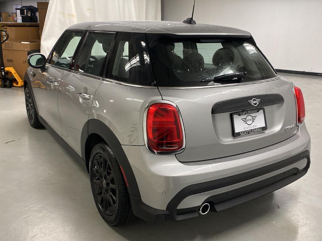 2024 MINI Cooper Hardtop Base