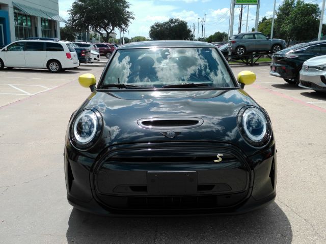 2024 MINI Cooper Hardtop SE