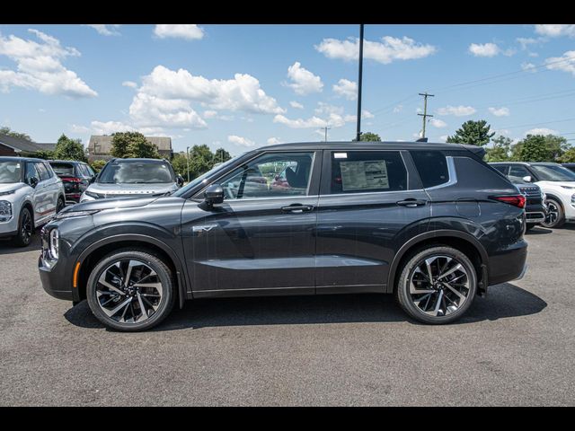 2024 Mitsubishi Outlander PHEV SE