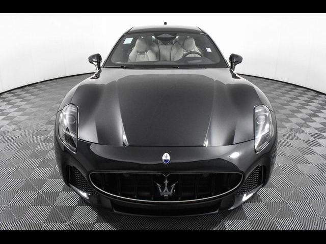 2024 Maserati GranTurismo Modena