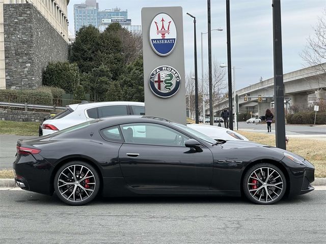 2024 Maserati GranTurismo Modena