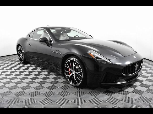 2024 Maserati GranTurismo Modena