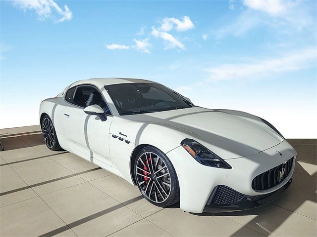 2024 Maserati GranTurismo Modena