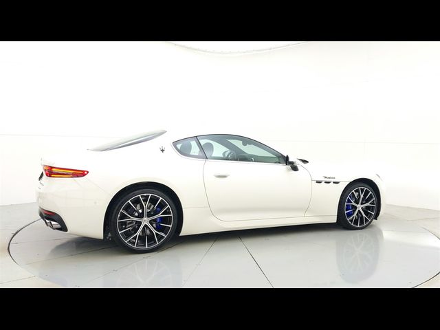 2024 Maserati GranTurismo Modena