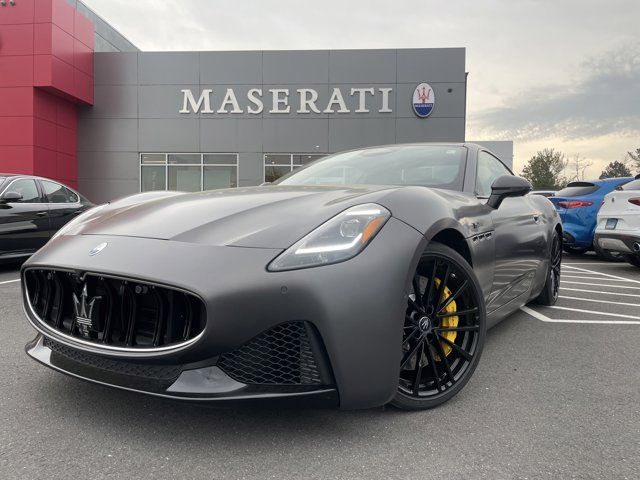 2024 Maserati GranTurismo Modena