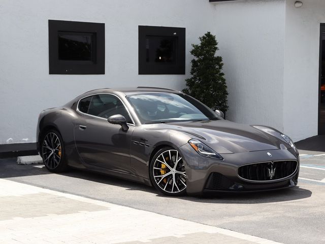 2024 Maserati GranTurismo Modena