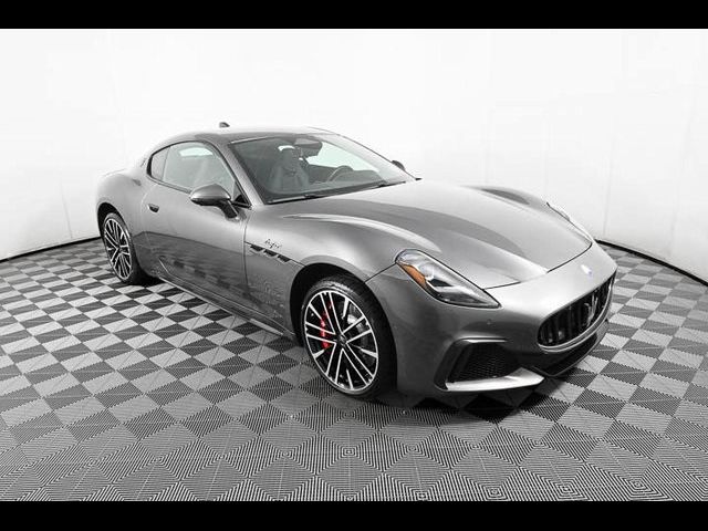 2024 Maserati GranTurismo Trofeo