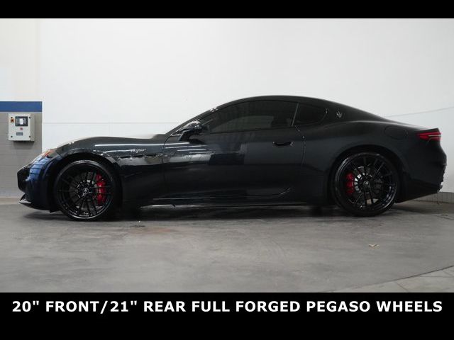 2024 Maserati GranTurismo Trofeo