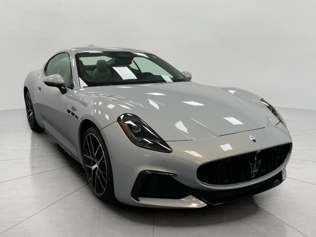 2024 Maserati GranTurismo Trofeo