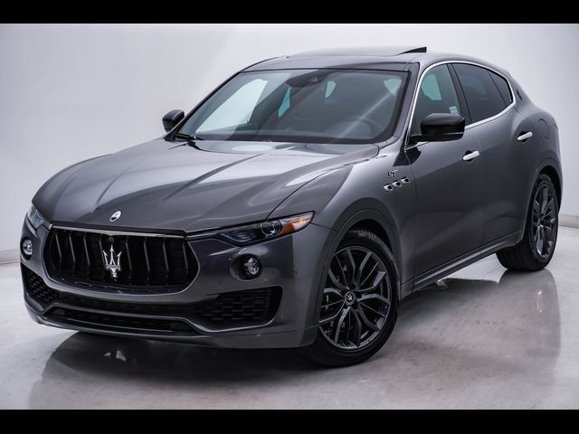 2024 Maserati Levante GT Ultima