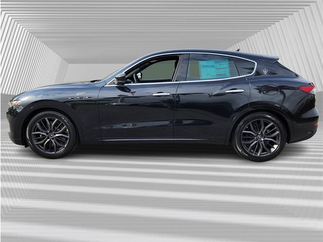 2024 Maserati Levante GT Ultima