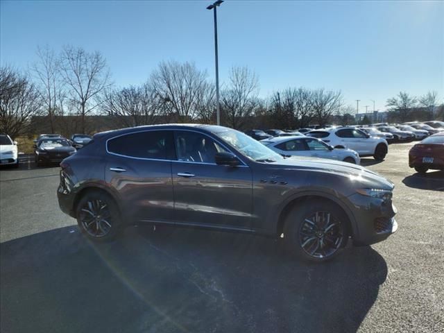 2024 Maserati Levante GT Ultima