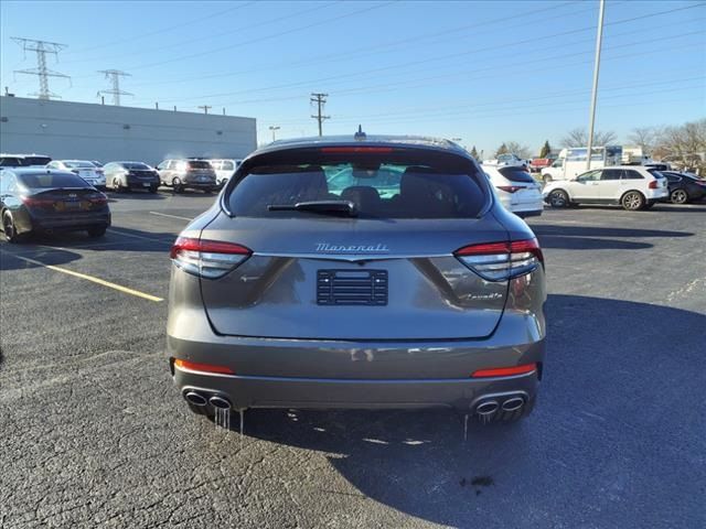 2024 Maserati Levante GT Ultima