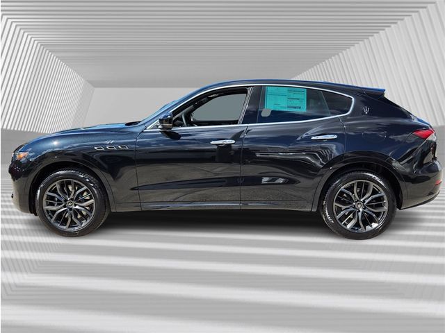 2024 Maserati Levante GT Ultima