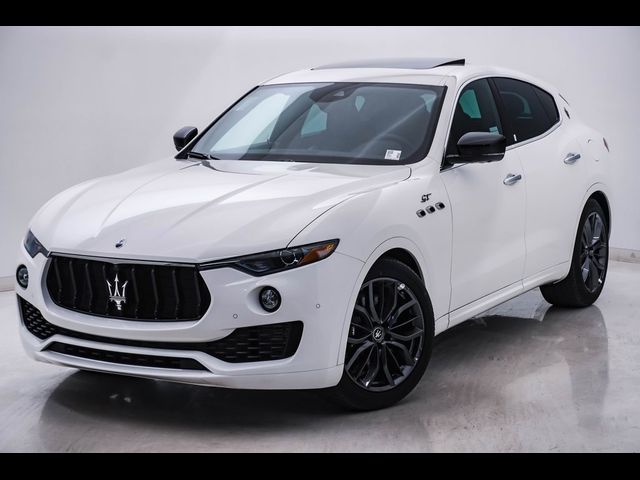 2024 Maserati Levante GT Ultima