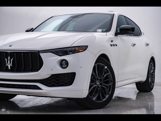 2024 Maserati Levante GT Ultima