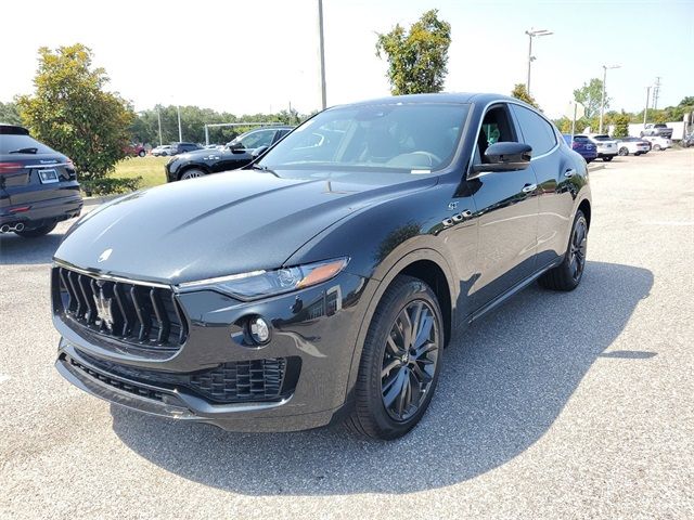 2024 Maserati Levante GT Ultima