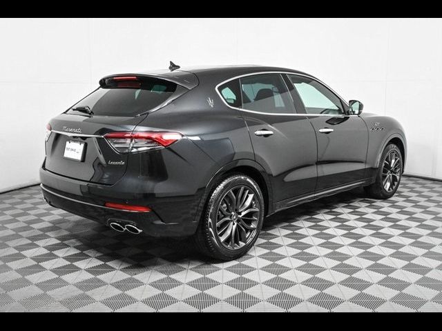 2024 Maserati Levante GT Ultima