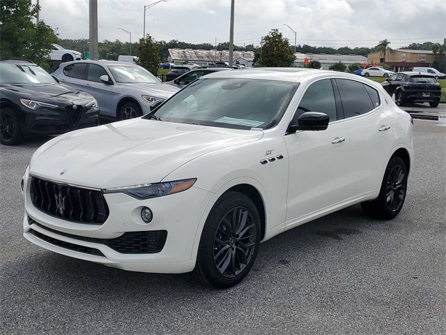 2024 Maserati Levante GT Ultima