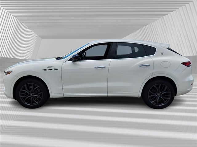 2024 Maserati Levante GT Ultima