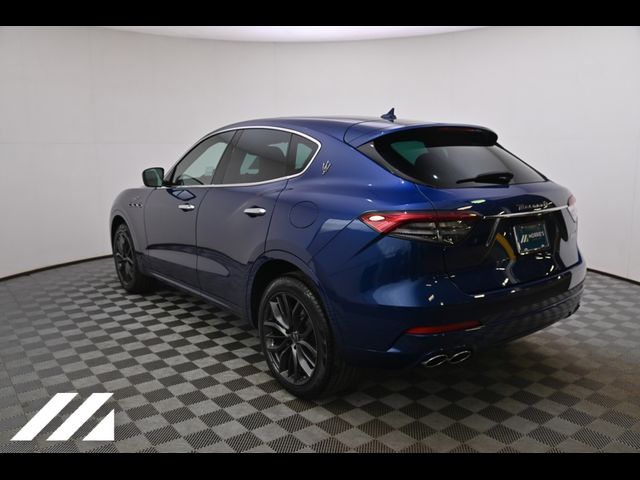 2024 Maserati Levante GT Ultima