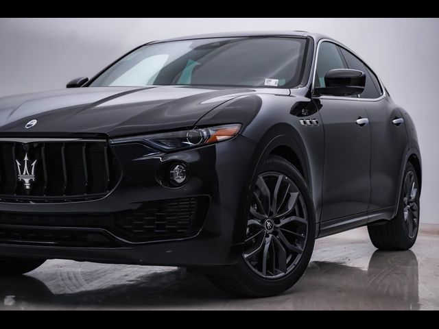 2024 Maserati Levante GT Ultima