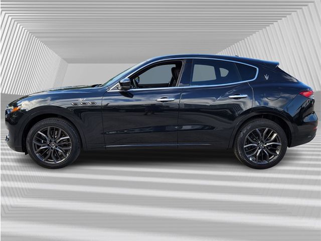 2024 Maserati Levante GT Ultima