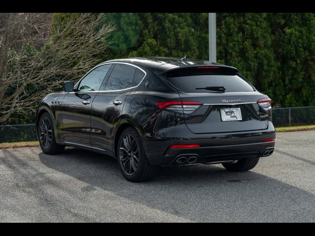 2024 Maserati Levante GT Ultima