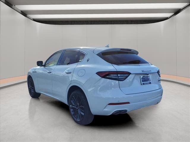 2024 Maserati Levante GT Ultima