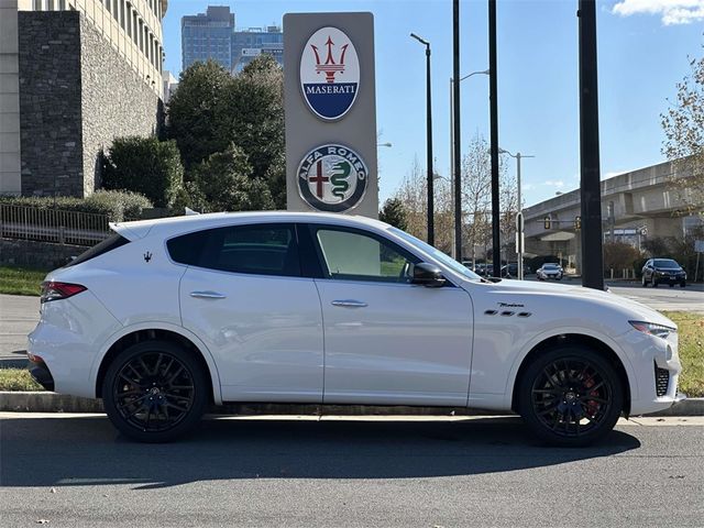 2024 Maserati Levante Modena Ultima