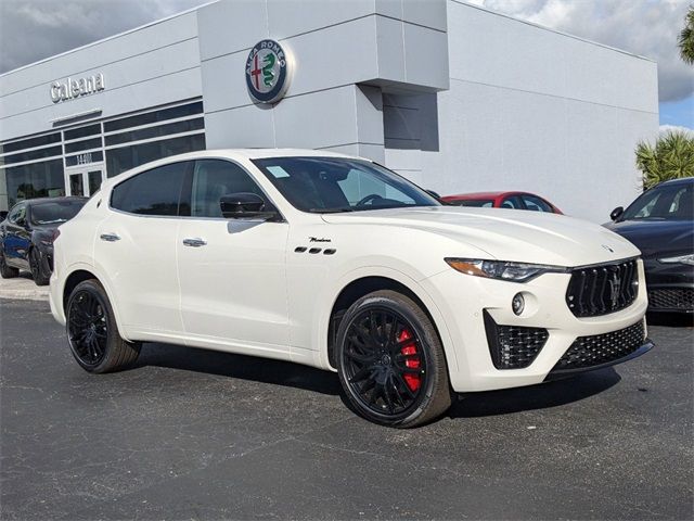 2024 Maserati Levante Modena Ultima