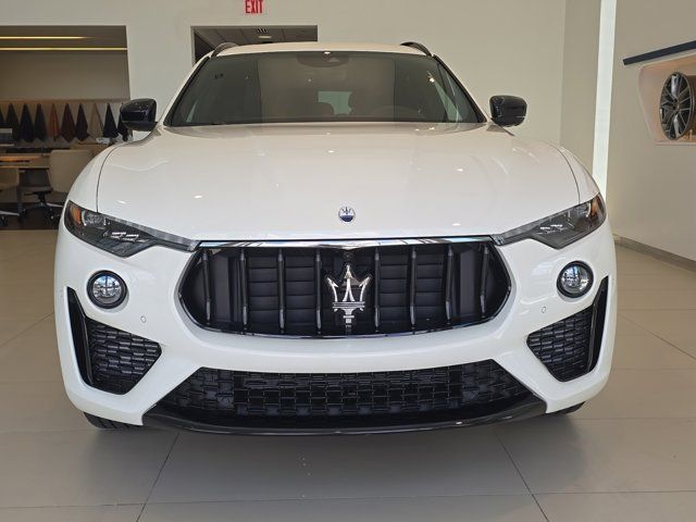 2024 Maserati Levante Modena Ultima