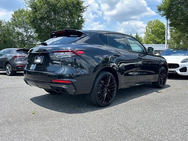 2024 Maserati Levante Trofeo V8 Ultima