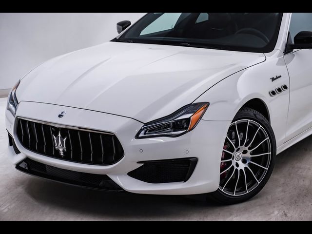 2024 Maserati Quattroporte Modena Ultima Q4