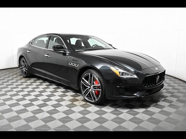 2024 Maserati Quattroporte Modena Ultima Q4