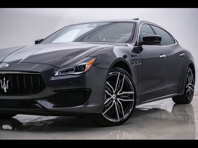 2024 Maserati Quattroporte Modena Ultima Q4