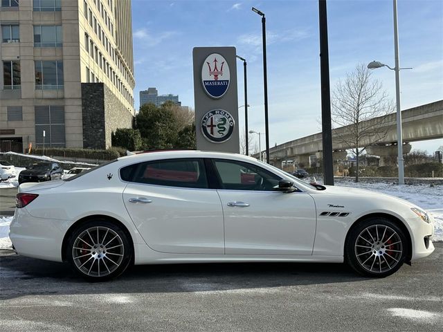 2024 Maserati Quattroporte Modena Ultima Q4