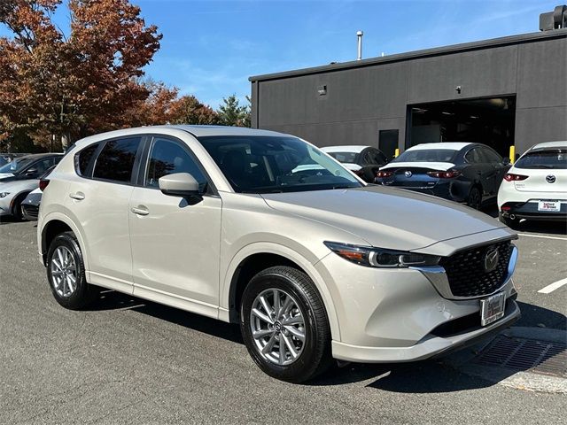 2024 Mazda CX-5 2.5 S Preferred Package