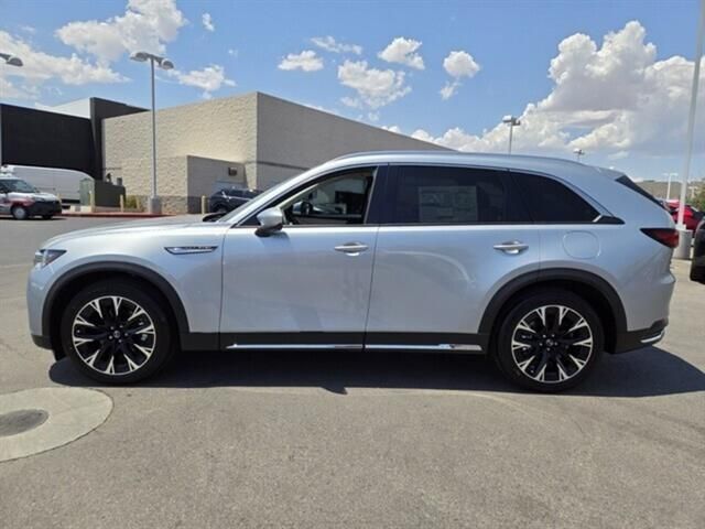 2024 Mazda CX-90 PHEV Premium