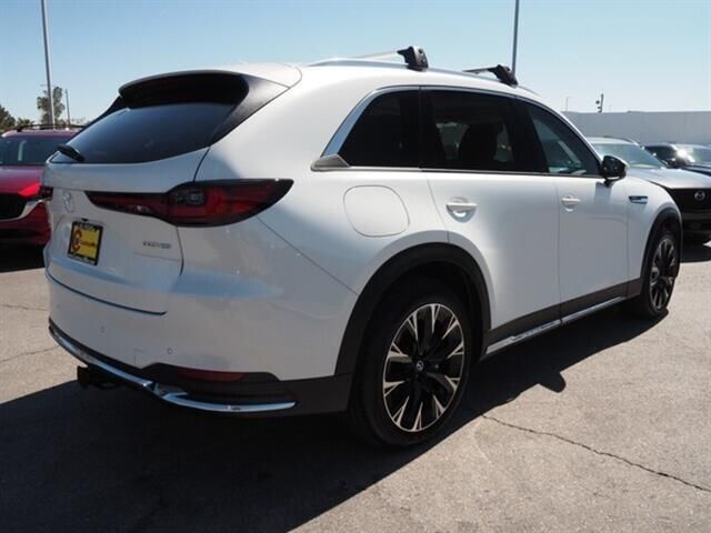 2024 Mazda CX-90 PHEV Premium