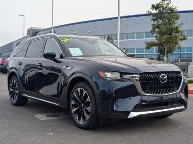 2024 Mazda CX-90 PHEV Premium