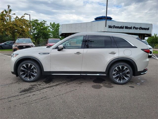 2024 Mazda CX-90 PHEV Premium