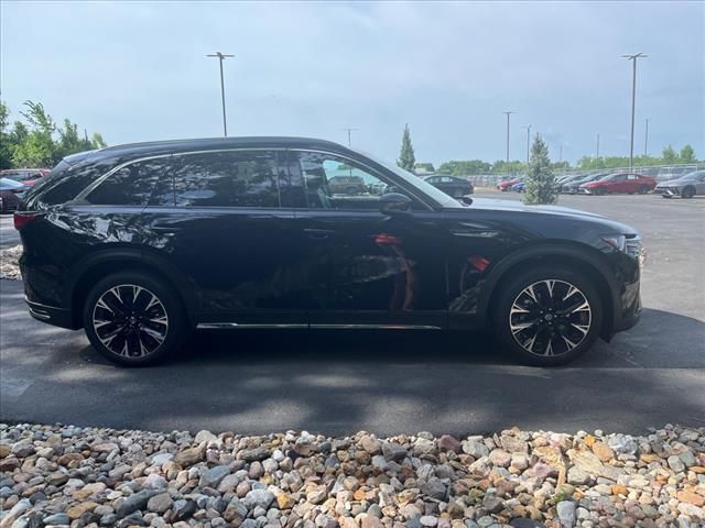 2024 Mazda CX-90 PHEV Premium