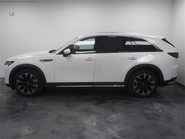 2024 Mazda CX-90 PHEV Premium