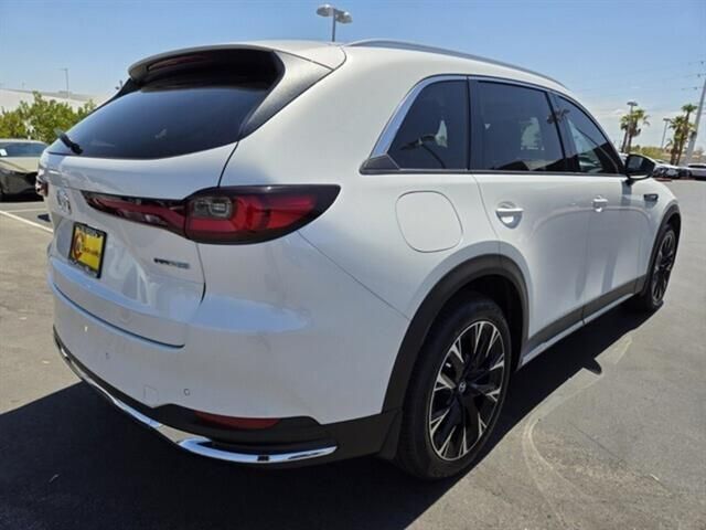 2024 Mazda CX-90 PHEV Premium