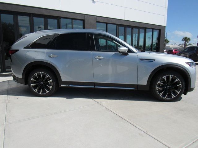 2024 Mazda CX-90 PHEV Premium