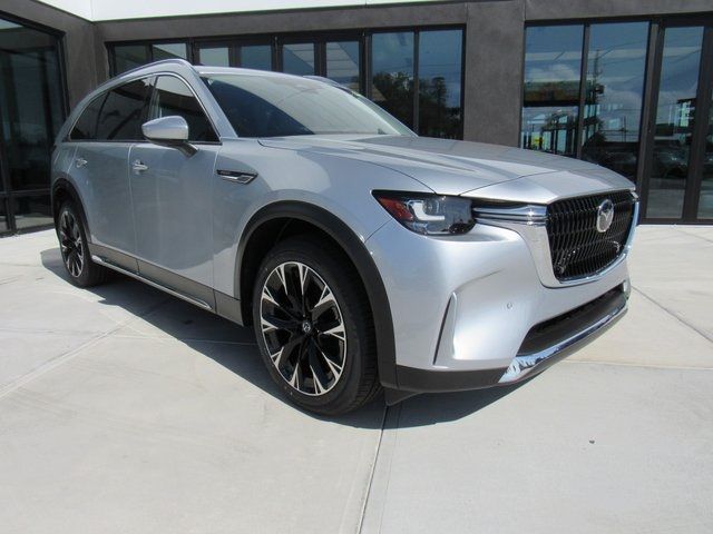 2024 Mazda CX-90 PHEV Premium