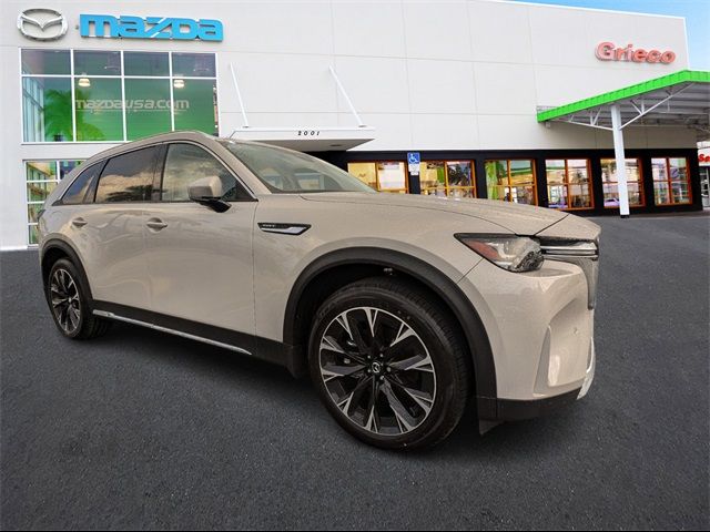 2024 Mazda CX-90 PHEV Premium Plus