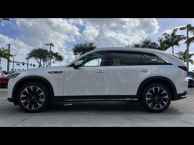 2024 Mazda CX-90 PHEV Premium Plus