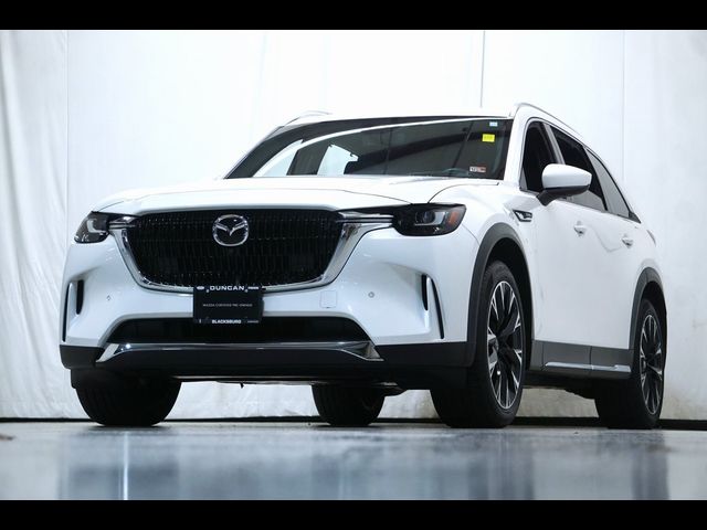 2024 Mazda CX-90 PHEV Premium Plus